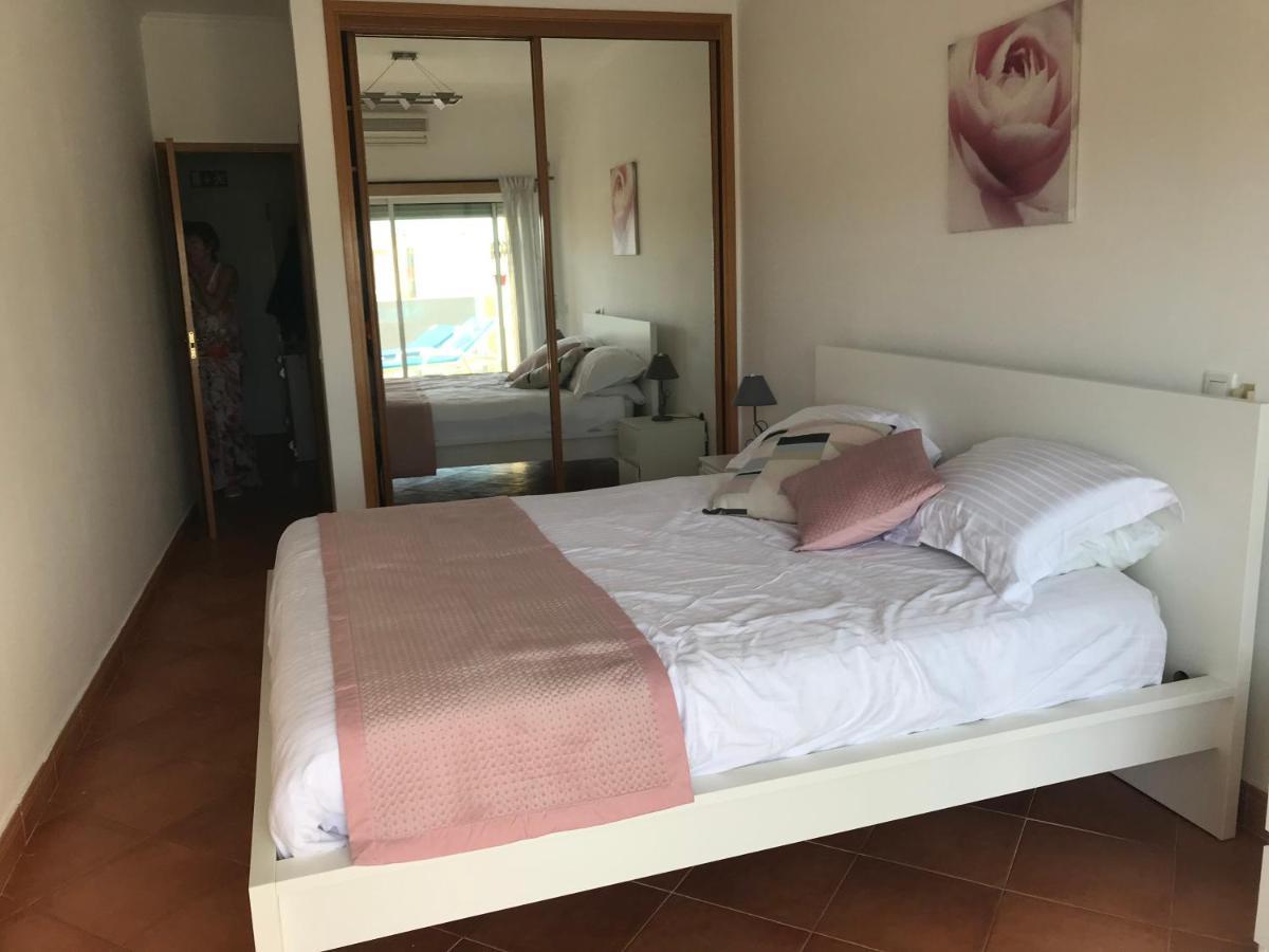 Condo Do Mar Lovely First Floor Apartment With Pool Lagos Eksteriør billede