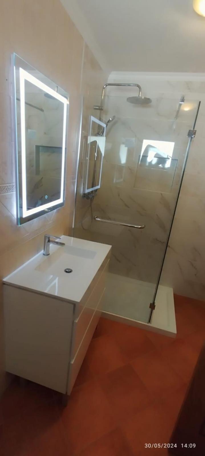Condo Do Mar Lovely First Floor Apartment With Pool Lagos Eksteriør billede